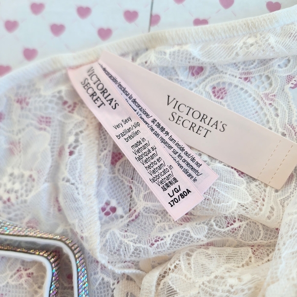 Victoria Secret Shine Chain Strap Lace Brazilian Panty - Picture 3 of 5